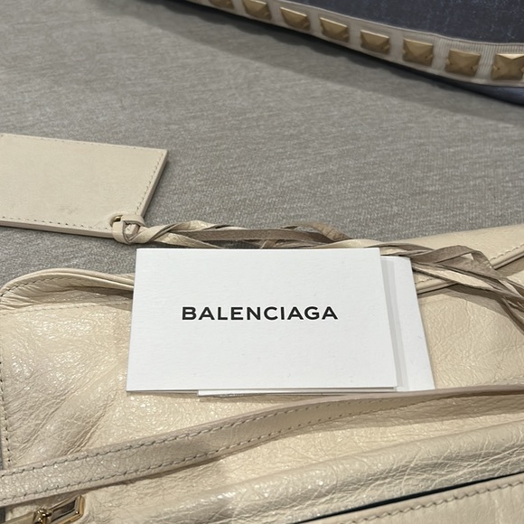 Large Balenciaga Clutch/Crossbody - Picture 10 of 11